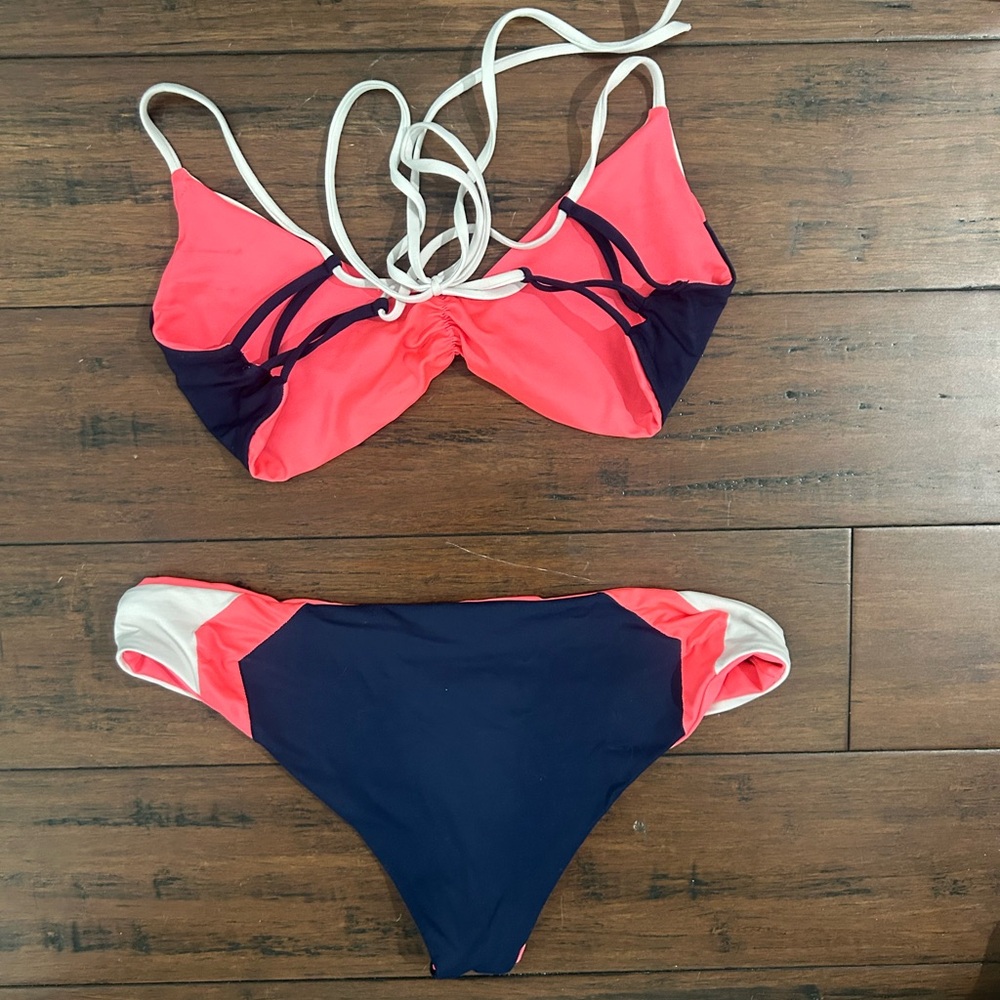 PQ bikini set